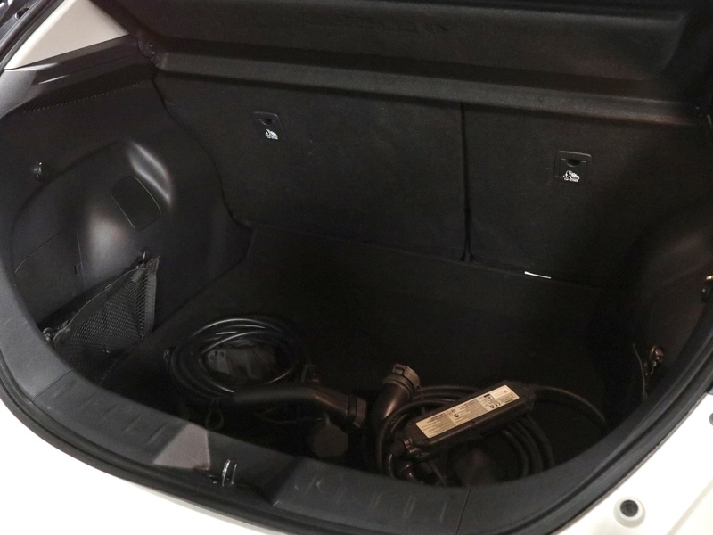 Nissan Leaf vaihtoauto