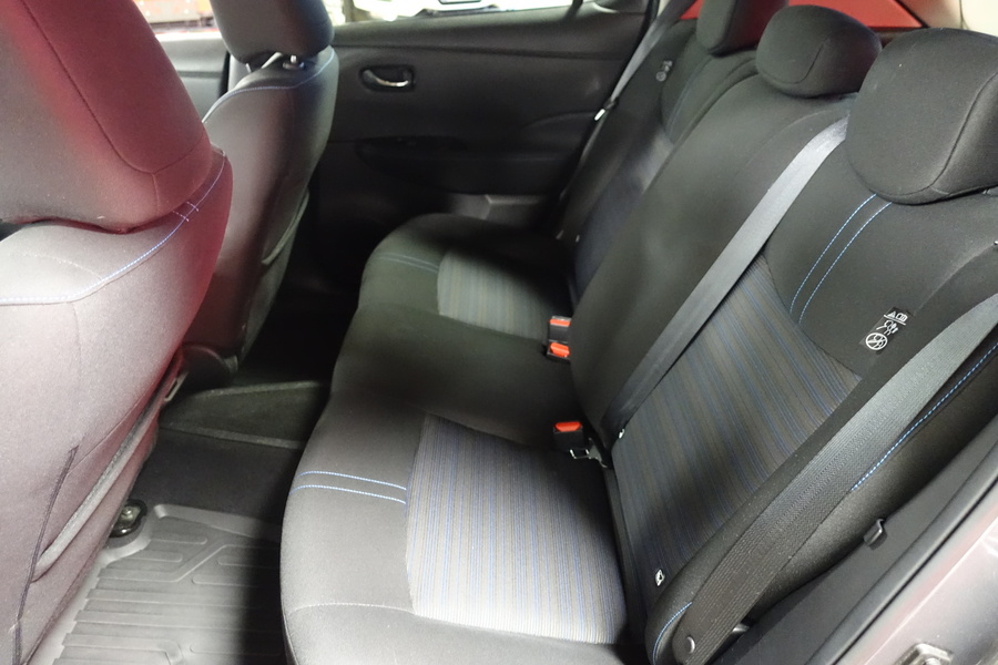 Nissan Leaf vaihtoauto