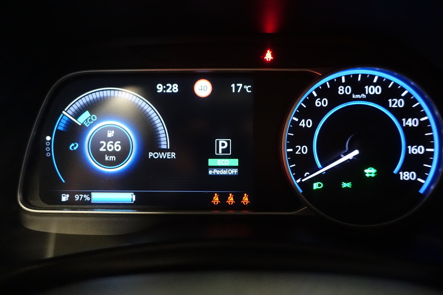 Nissan Leaf vaihtoauto