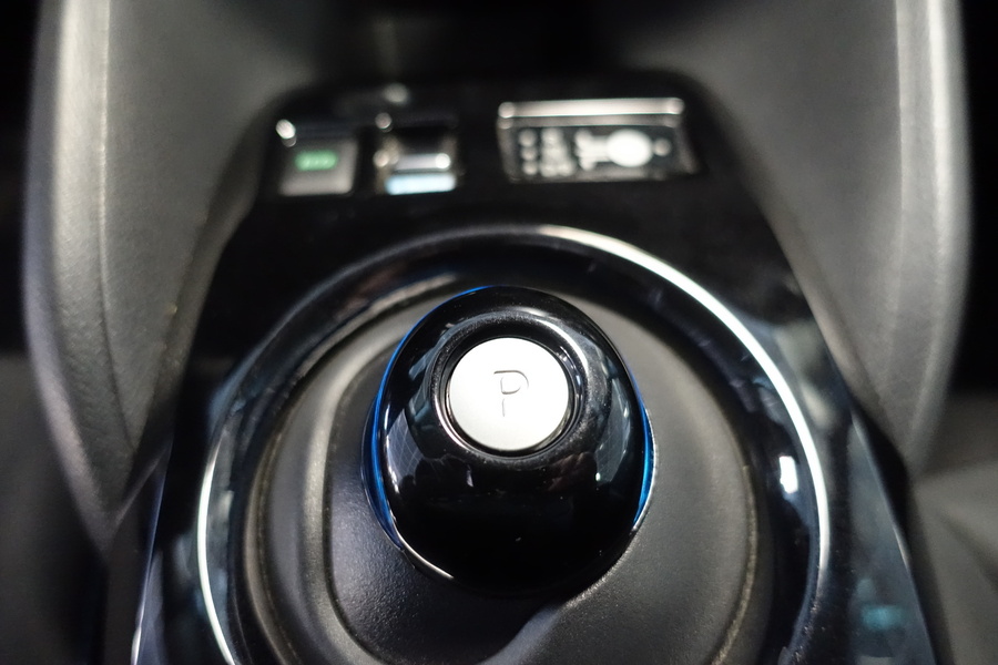 Nissan Leaf vaihtoauto