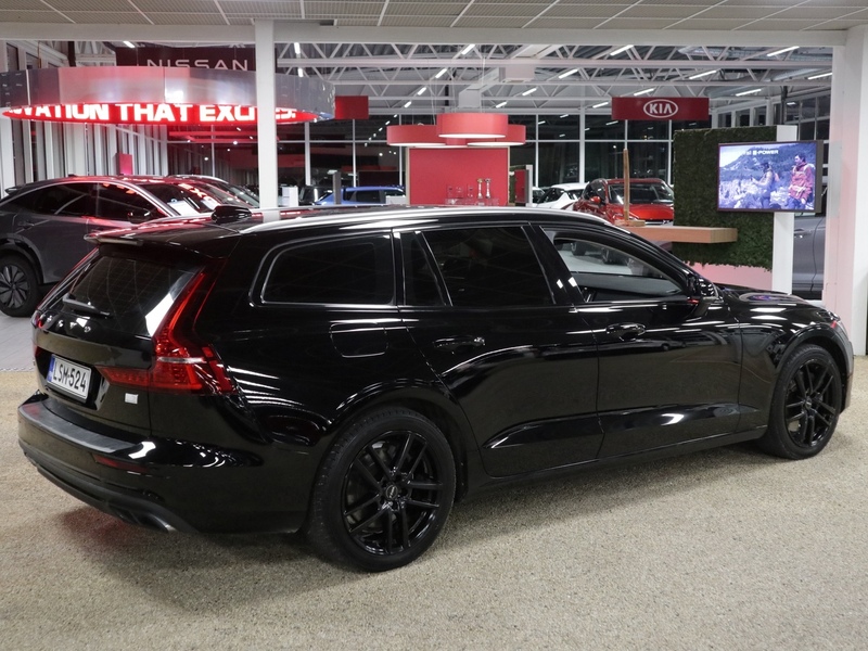 Volvo V60 vaihtoauto