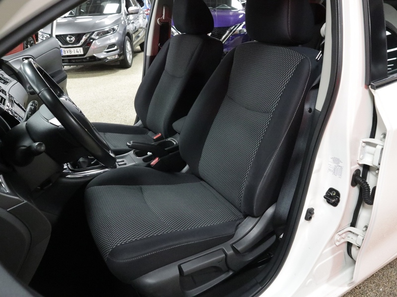 Nissan Pulsar vaihtoauto