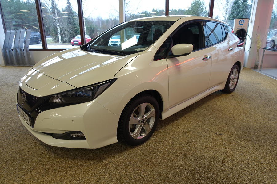 Nissan Leaf vaihtoauto