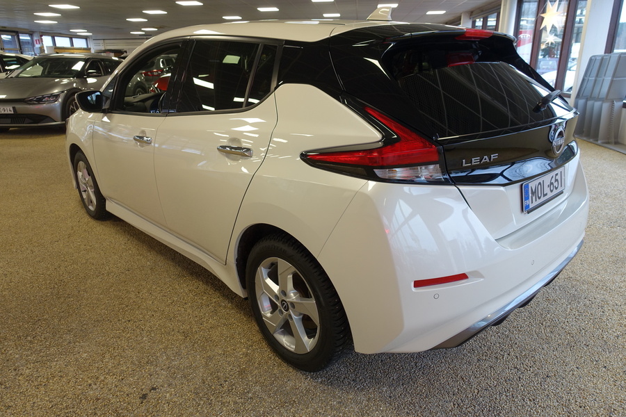 Nissan Leaf vaihtoauto