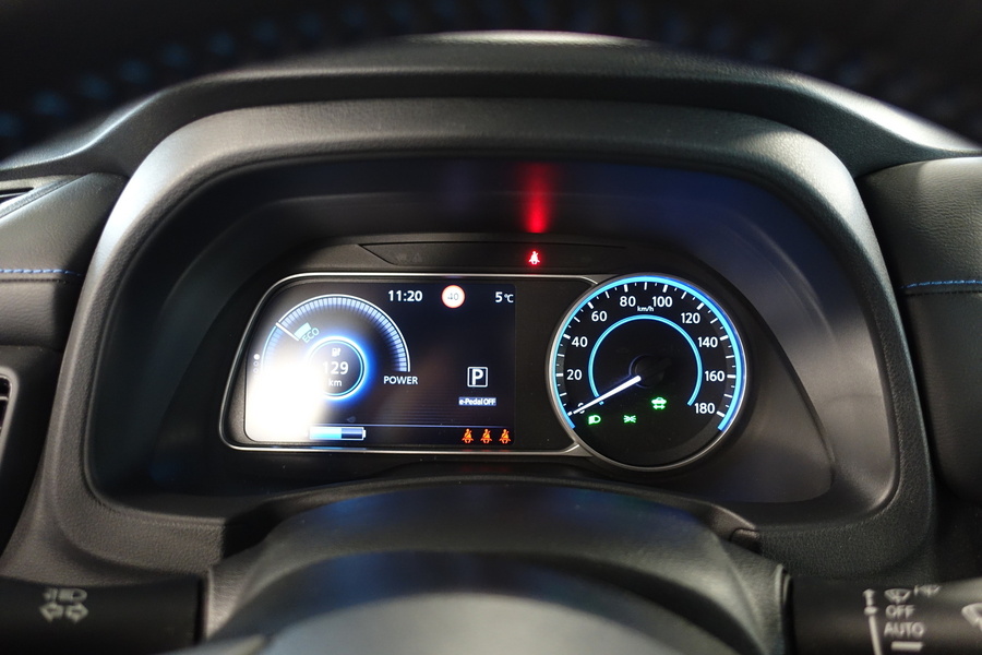 Nissan Leaf vaihtoauto