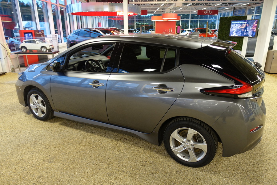 Nissan Leaf vaihtoauto