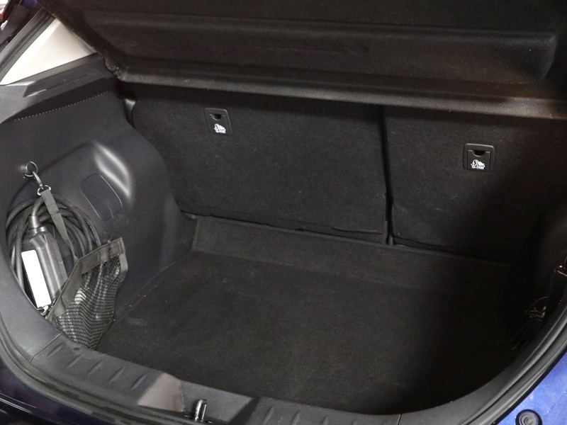 Nissan Leaf vaihtoauto