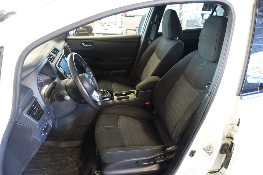 Nissan Leaf vaihtoauto