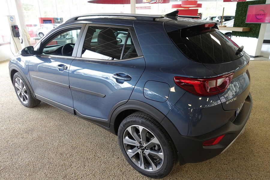 Kia Stonic vaihtoauto