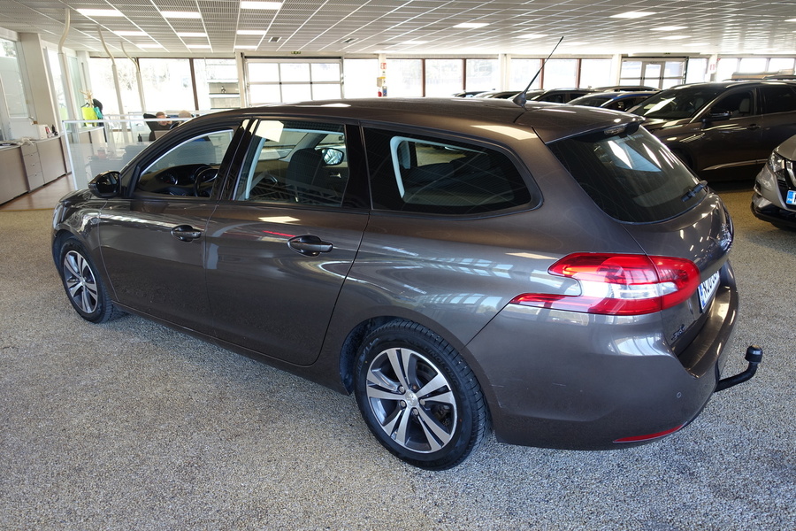 Peugeot 308 vaihtoauto