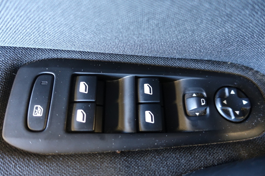 Peugeot 308 vaihtoauto