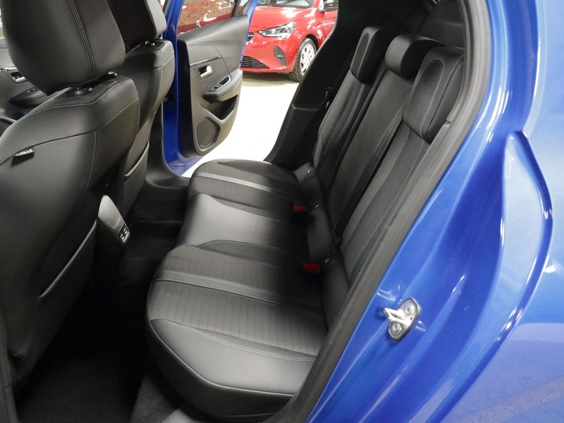 Peugeot 208 vaihtoauto