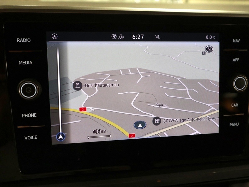 Volkswagen T-Roc vaihtoauto