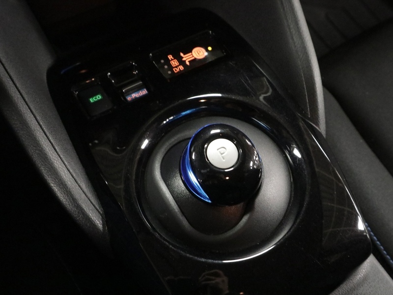 Nissan Leaf vaihtoauto