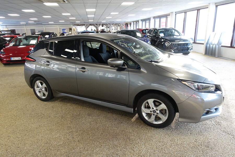 Nissan Leaf vaihtoauto