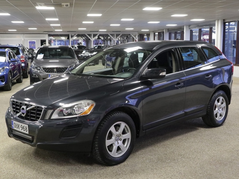 Volvo XC60 vaihtoauto
