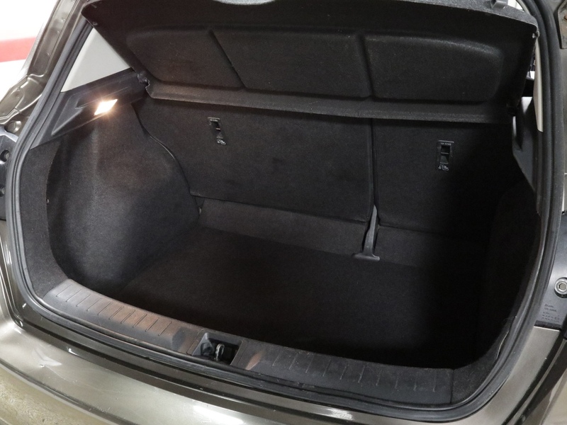 Nissan Pulsar vaihtoauto