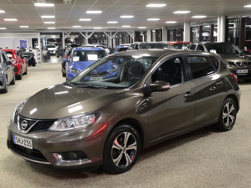 Nissan Pulsar vaihtoauto