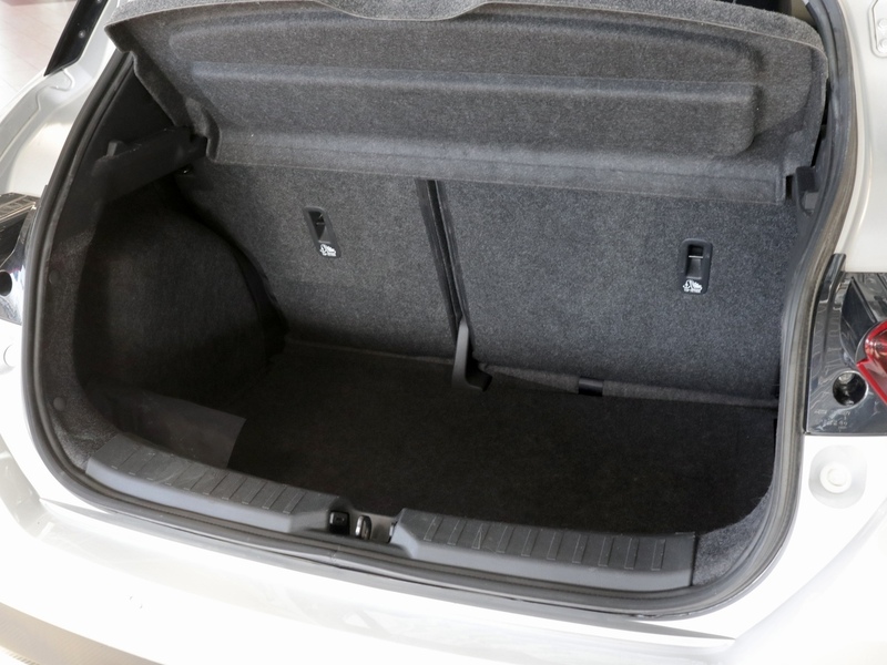 Nissan Micra vaihtoauto