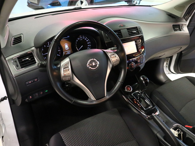 Nissan Pulsar vaihtoauto