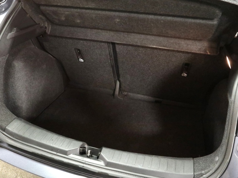 Nissan Micra vaihtoauto