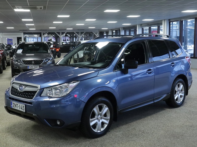 Subaru Forester vaihtoauto