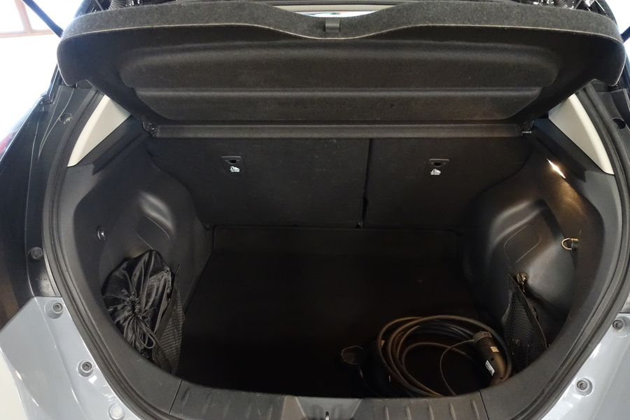 Nissan Leaf vaihtoauto