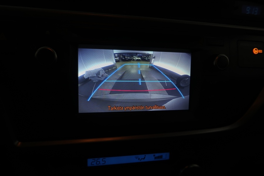 Toyota Auris vaihtoauto