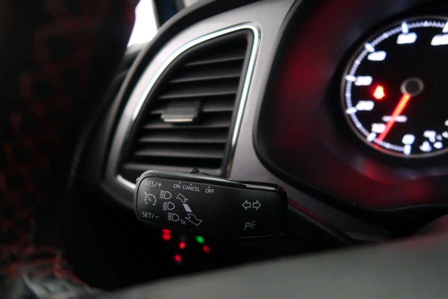 SEAT Leon vaihtoauto