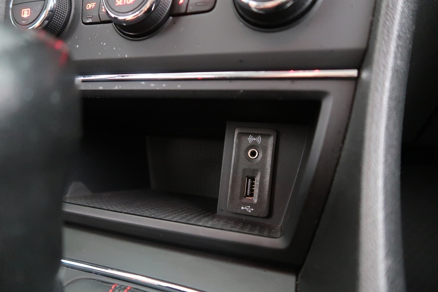 SEAT Leon vaihtoauto