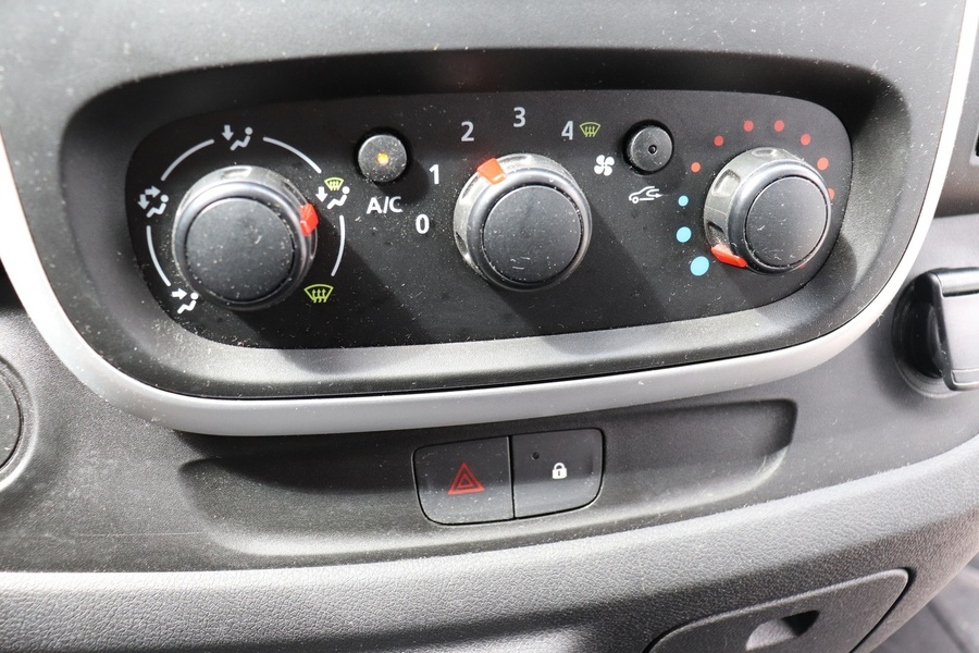 Renault Trafic vaihtoauto