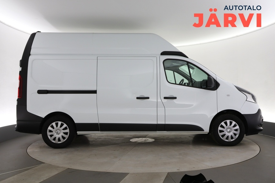 Renault Trafic vaihtoauto