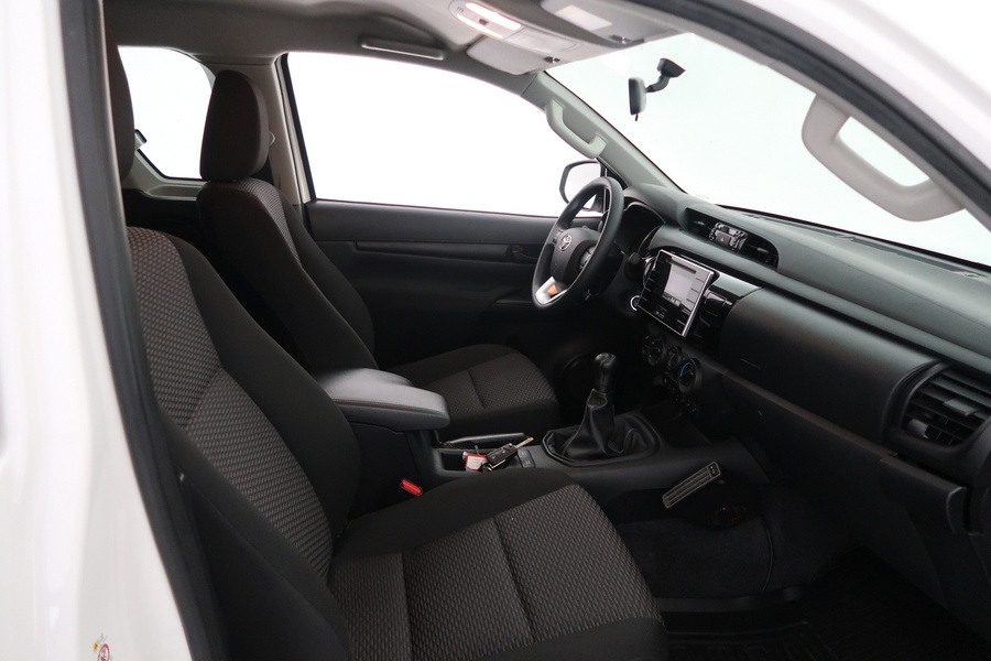 Toyota Hilux vaihtoauto