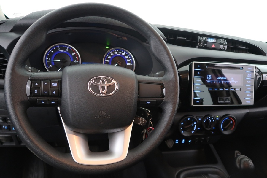 Toyota Hilux vaihtoauto