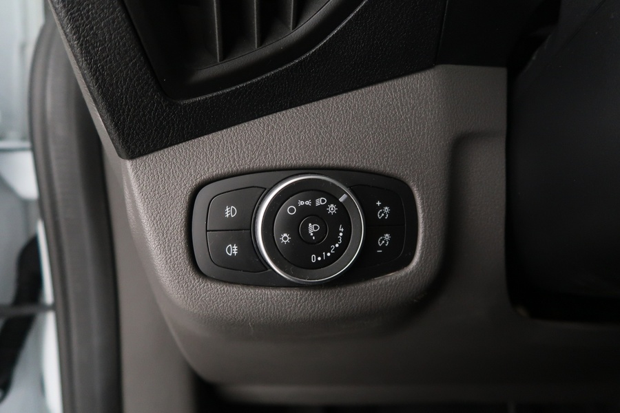 Ford Transit Connect vaihtoauto