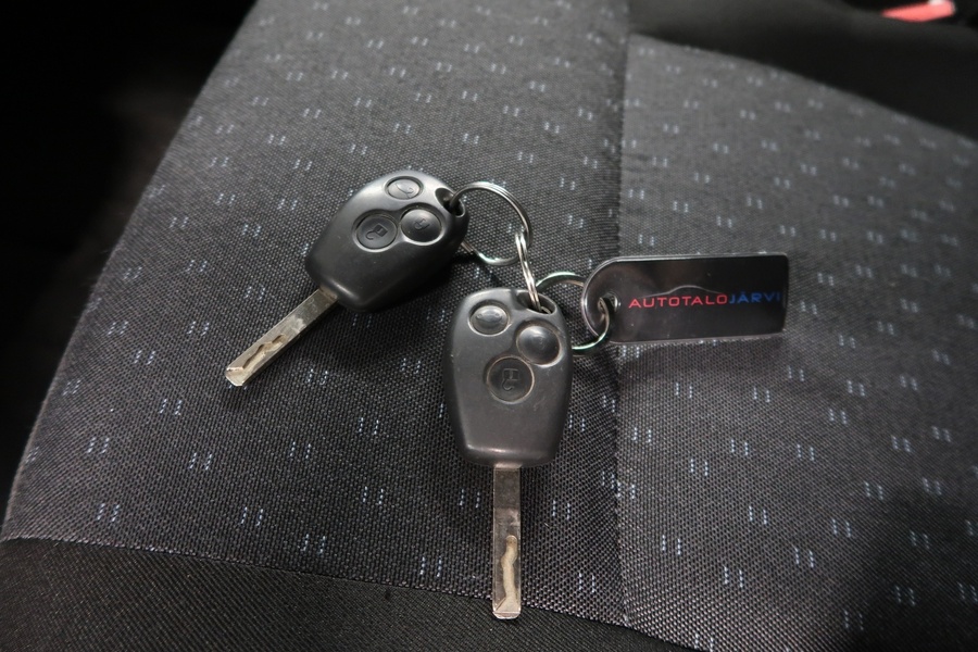 Opel Movano vaihtoauto