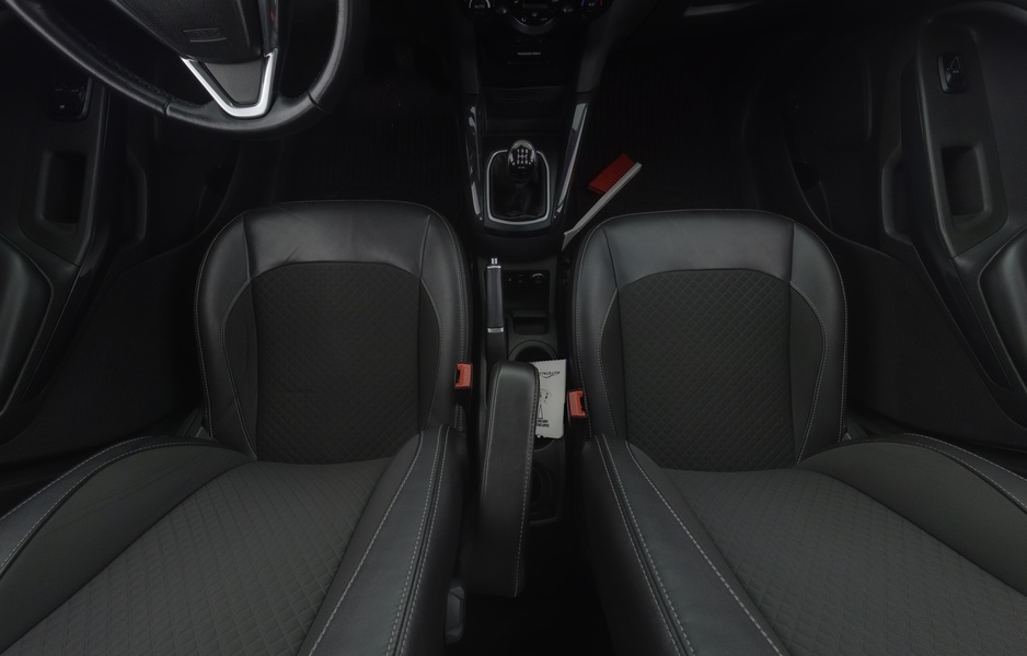 Ford Ecosport vaihtoauto