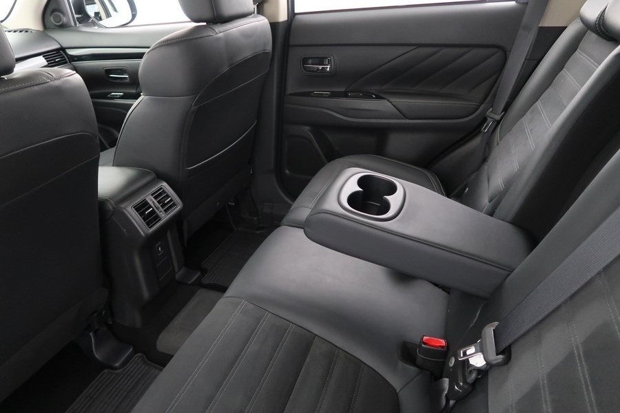 Mitsubishi Outlander vaihtoauto