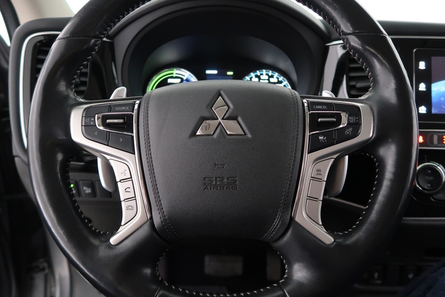 Mitsubishi Outlander vaihtoauto