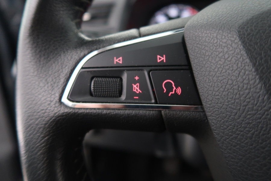 SEAT Arona vaihtoauto