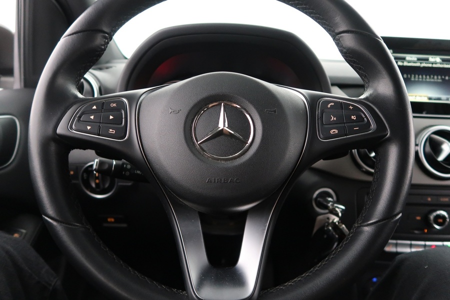 Mercedes-Benz B vaihtoauto