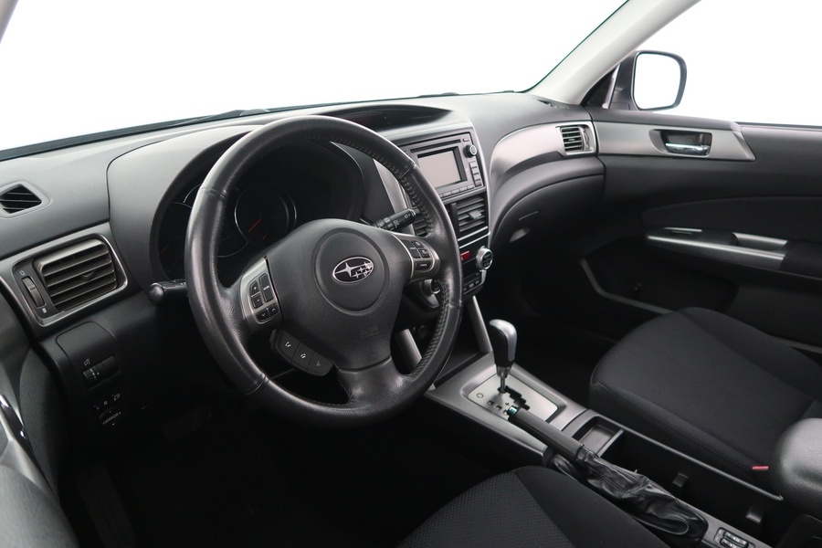 Subaru Forester vaihtoauto