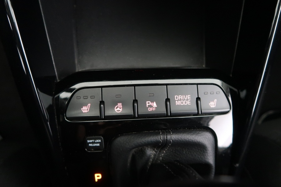 Kia Stonic vaihtoauto