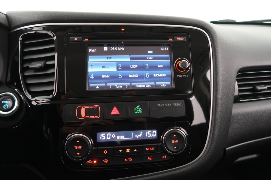 Mitsubishi Outlander PHEV vaihtoauto