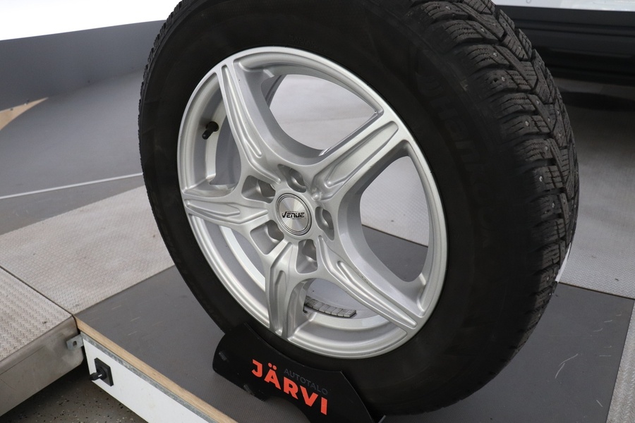 Skoda Karoq vaihtoauto