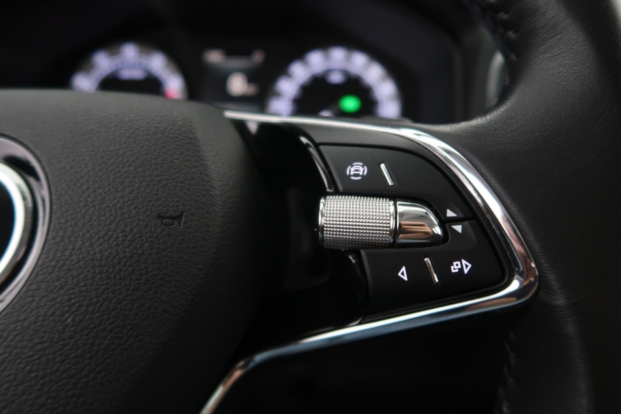 Skoda Karoq vaihtoauto