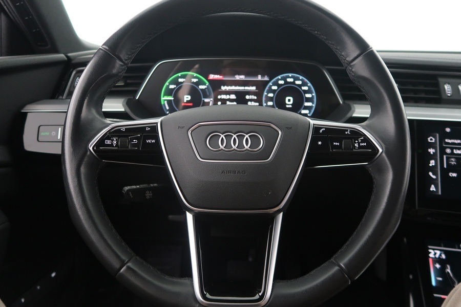 Audi e-tron vaihtoauto