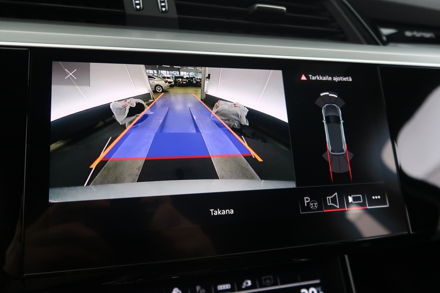 Audi e-tron vaihtoauto