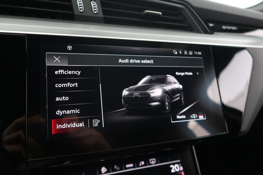 Audi e-tron vaihtoauto