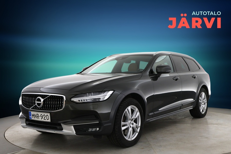 Volvo V90 Cross Country vaihtoauto